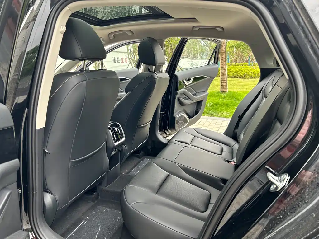 Bestune Bestune B70 2021 1.5T Automatic Enjoy Edition 2022 - thumbnail 15