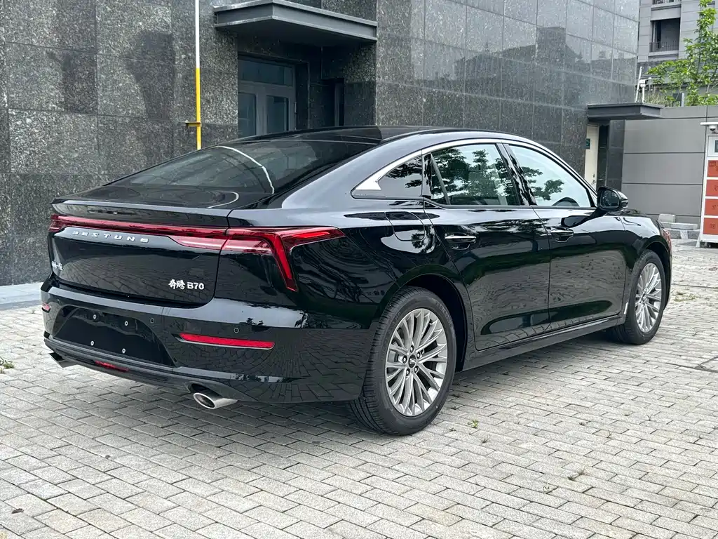 Bestune Bestune B70 2021 1.5T Automatic Enjoy Edition 2022 - thumbnail 19