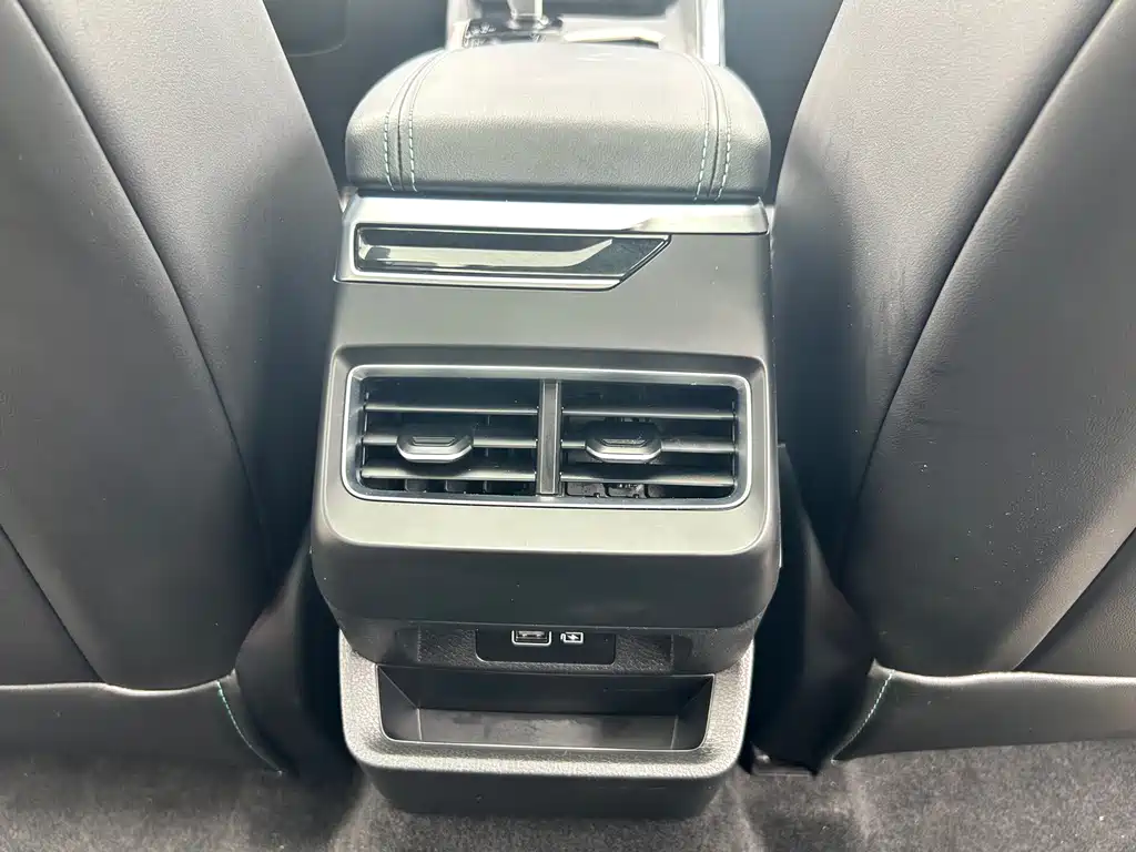 Geely Auto Geely Starray 2024 1.5TD Dragon Edition 2024 - thumbnail 17