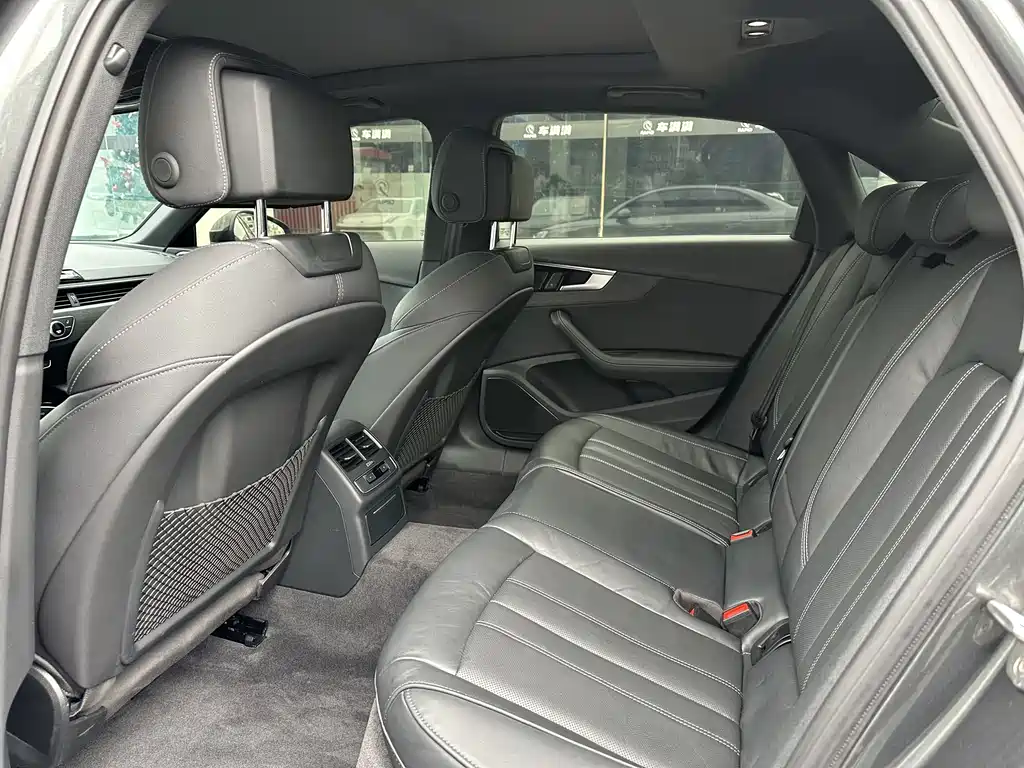 Audi Audi A4L 2023 40 TFSI Premium Dynamic Edition 2023 - thumbnail 16