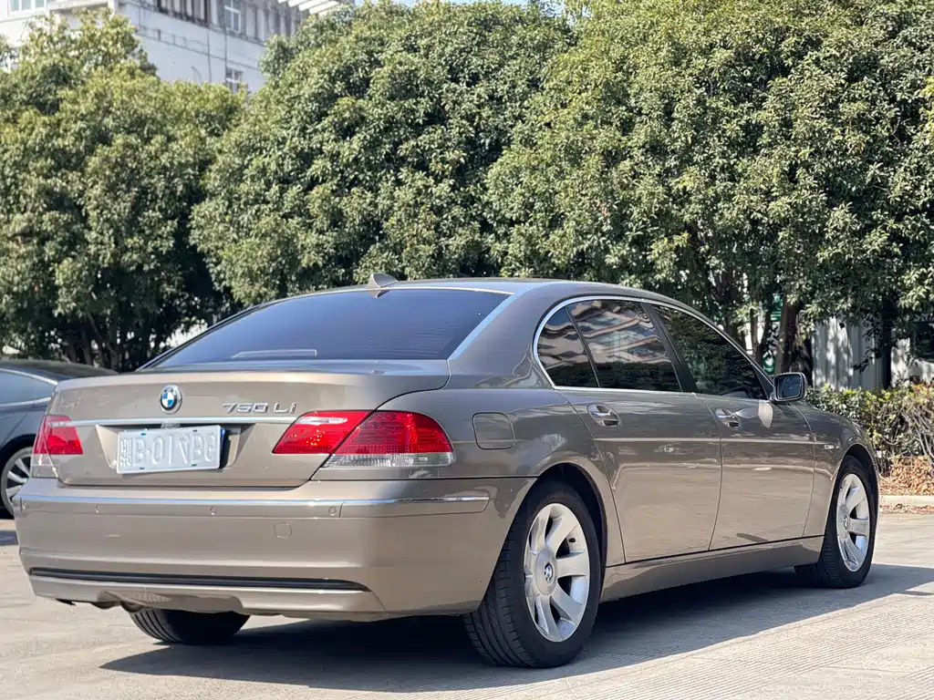 BMW BMW 7 Series 2005 750Li 2006 - thumbnail 17