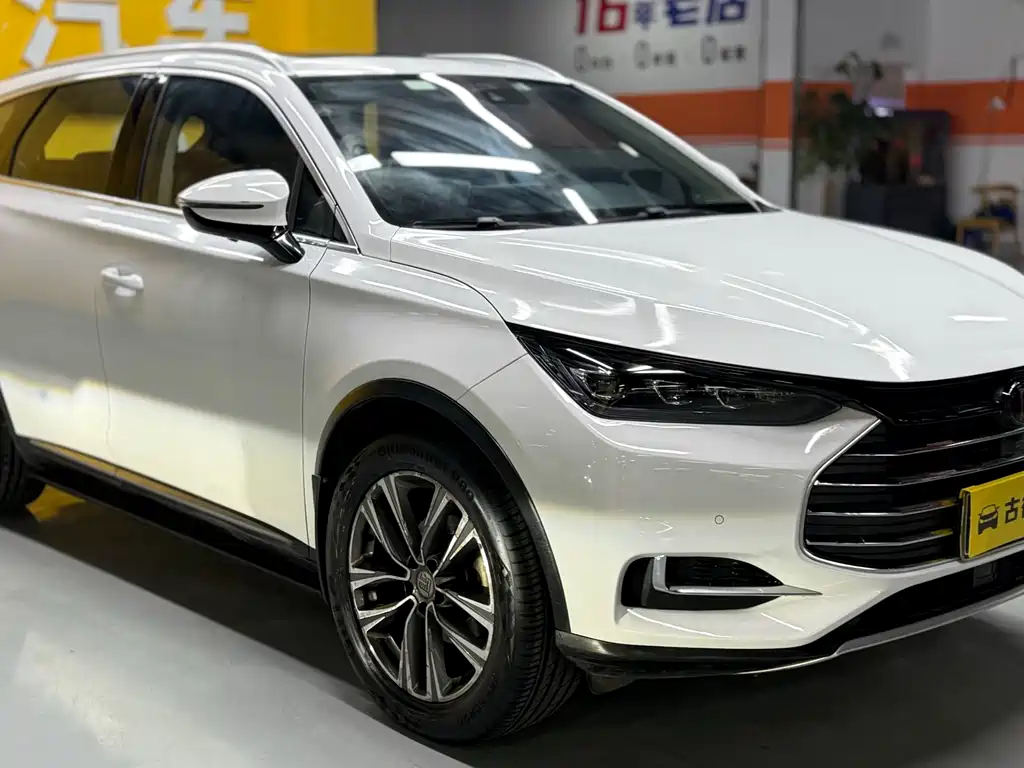 BYD BYD Tang 2018 2.0T Automatic Intelligent Premium 7-seater China V 2018 - thumbnail 3
