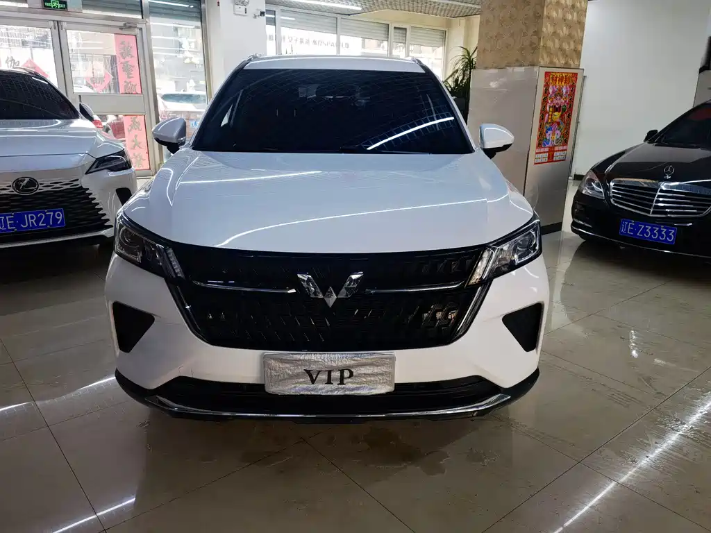 Wuling Motors Wuling Xingchen 2022 2.0L DHT Electric Version 2023 - thumbnail 2