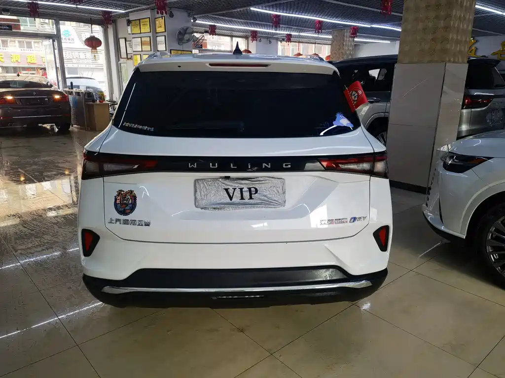 Wuling Motors Wuling Xingchen 2022 2.0L DHT Electric Version 2023 - thumbnail 5