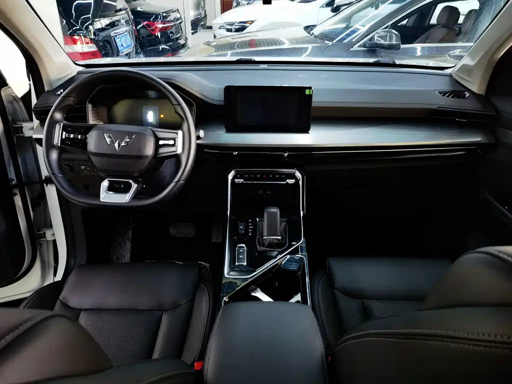 Wuling Motors Wuling Xingchen 2022 2.0L DHT Electric Version 2023 - thumbnail 8