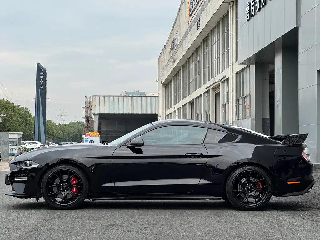 Ford Mustang 2018 2.3L EcoBoost 2018 - thumbnail 4