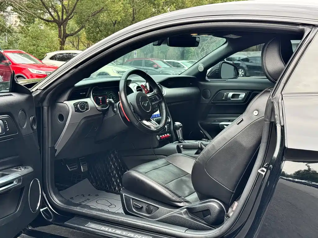Ford Mustang 2018 2.3L EcoBoost 2018 - thumbnail 8