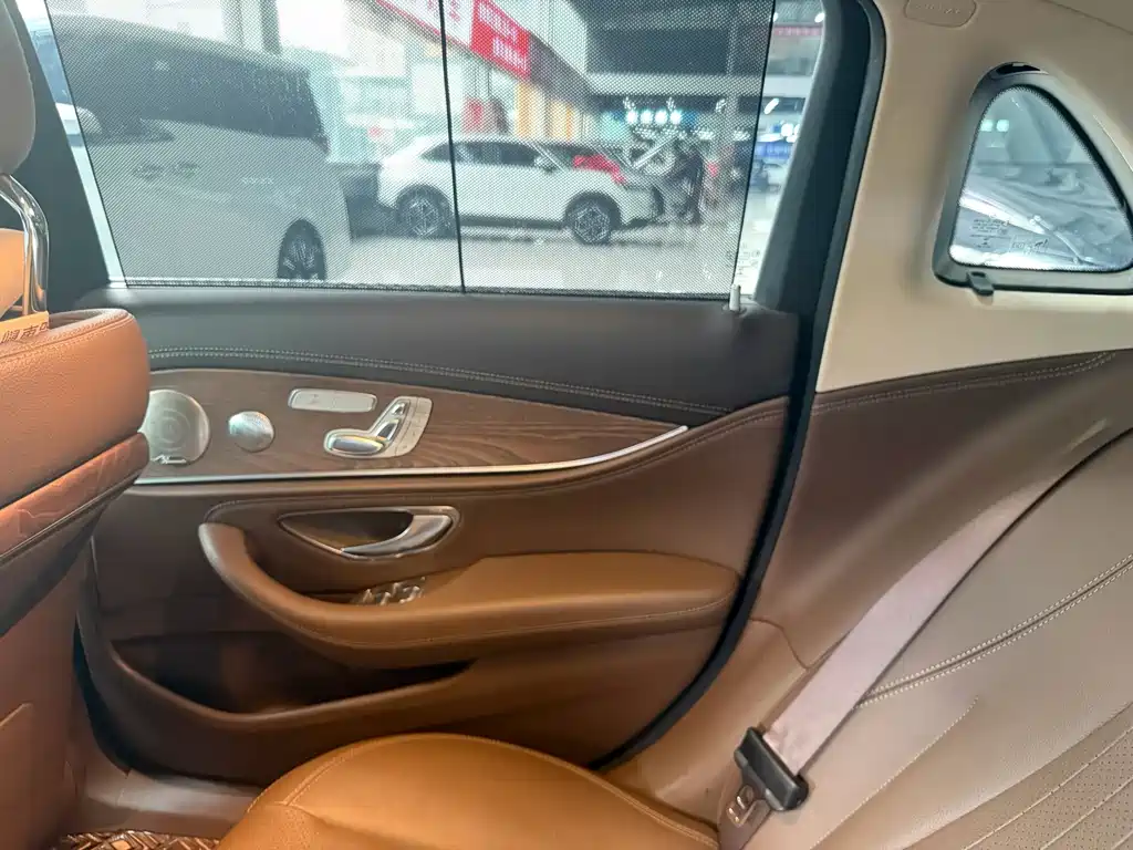 Mercedes-Benz Mercedes-Benz E-Class 2022 E 300 L Luxury 2021 - thumbnail 4