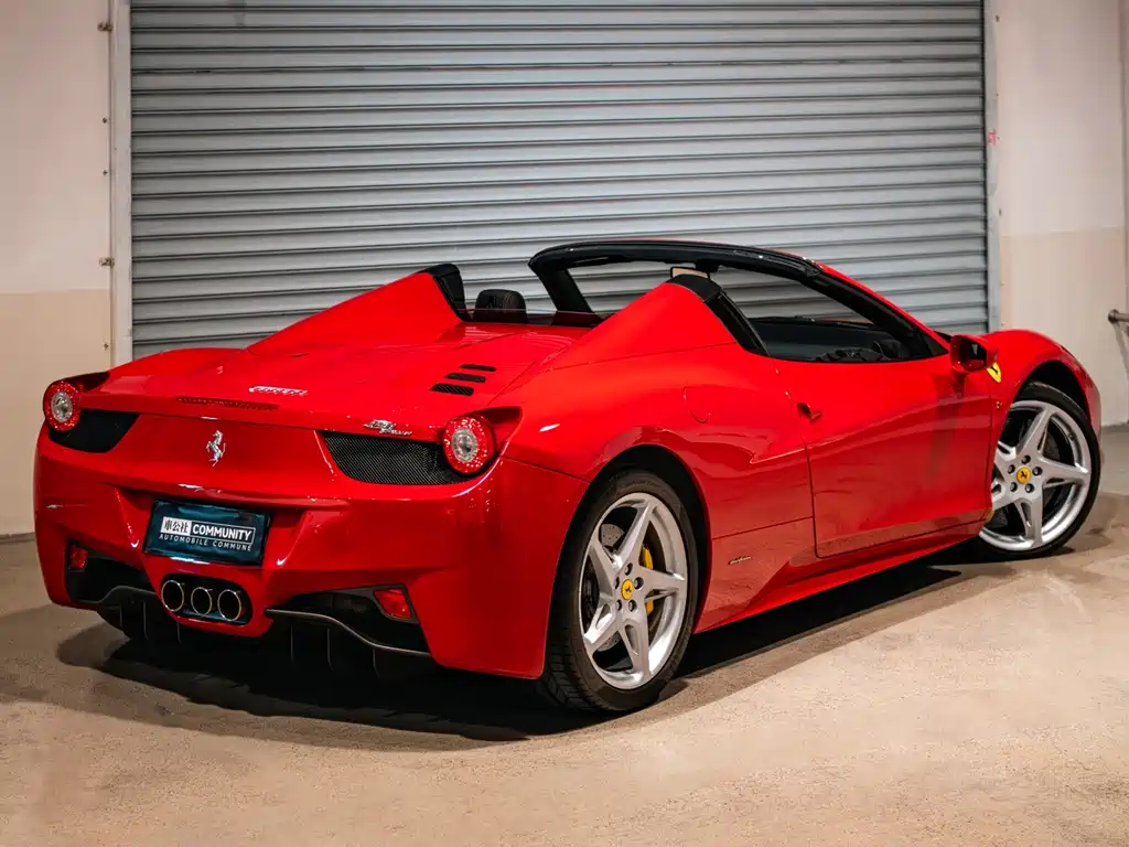 Ferrari Ferrari 458 2013 4.5L Spider 2017 - thumbnail 2