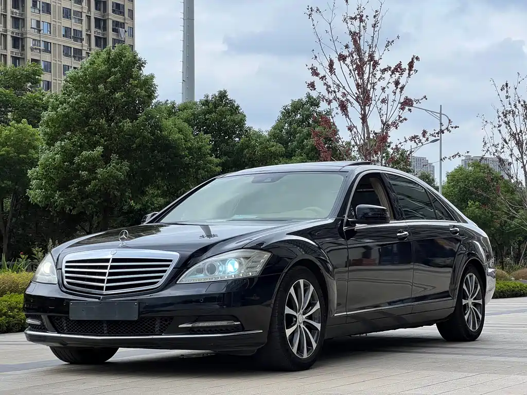 Mercedes-Benz Mercedes-Benz S-Class 2012 S 300 L Luxury Grand Edition 2013 - thumbnail 2