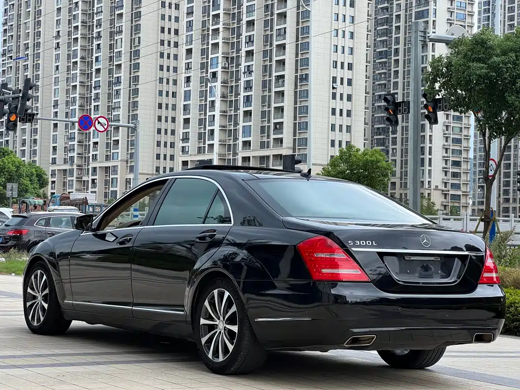 Mercedes-Benz Mercedes-Benz S-Class 2012 S 300 L Luxury Grand Edition 2013 - thumbnail 4