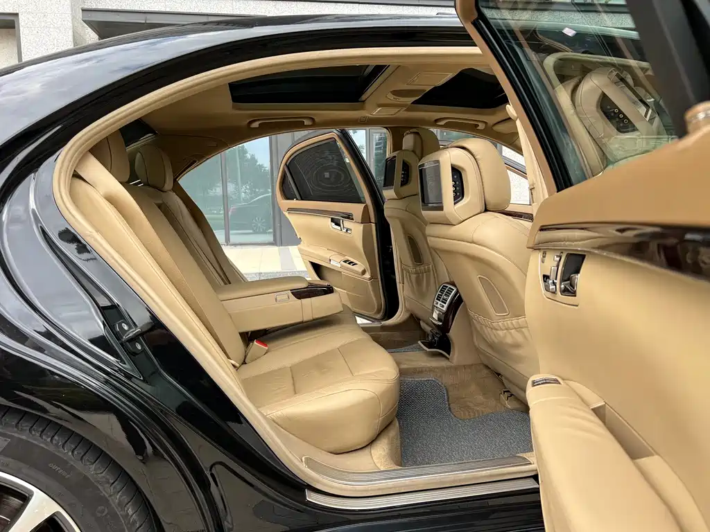 Mercedes-Benz Mercedes-Benz S-Class 2012 S 300 L Luxury Grand Edition 2013 - thumbnail 18