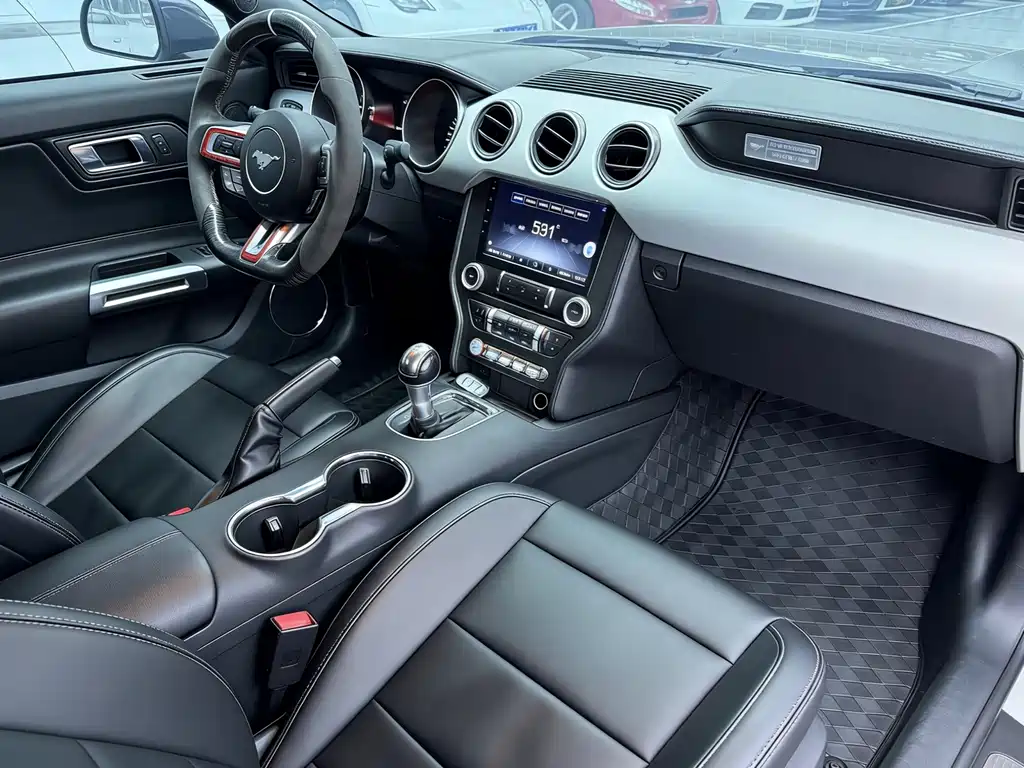 Ford Mustang 2016 2.3T Performance Edition 2016 - thumbnail 5