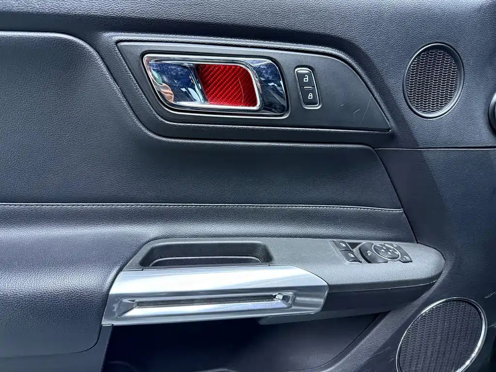 Ford Mustang 2016 2.3T Performance Edition 2016 - thumbnail 6