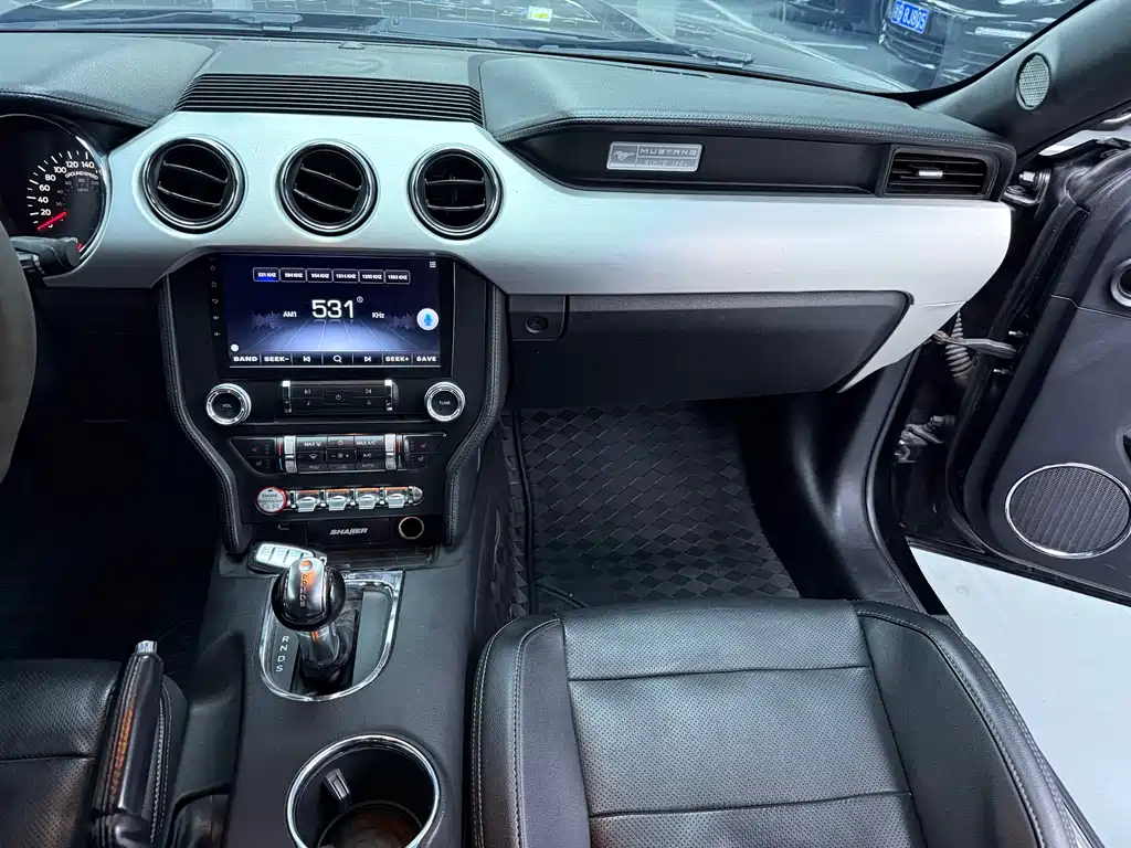 Ford Mustang 2016 2.3T Performance Edition 2016 - thumbnail 8
