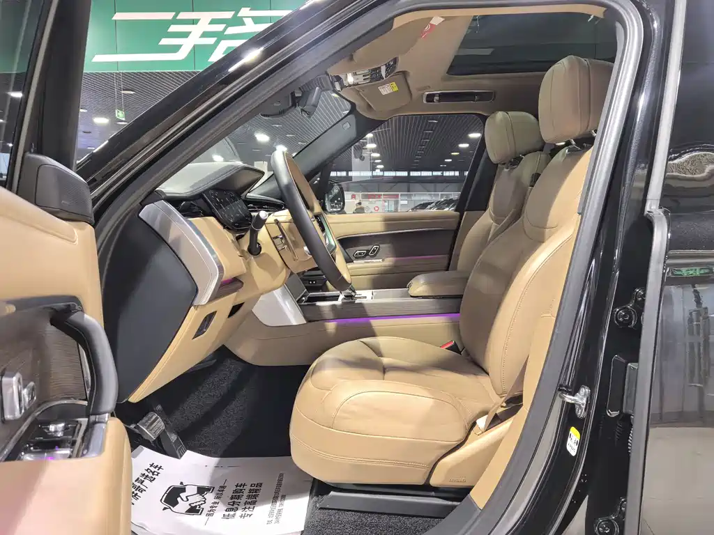 Land Rover Range Rover 2024 3.0 L6 400PS Autobiography Long Wheelbase 2024 - thumbnail 10