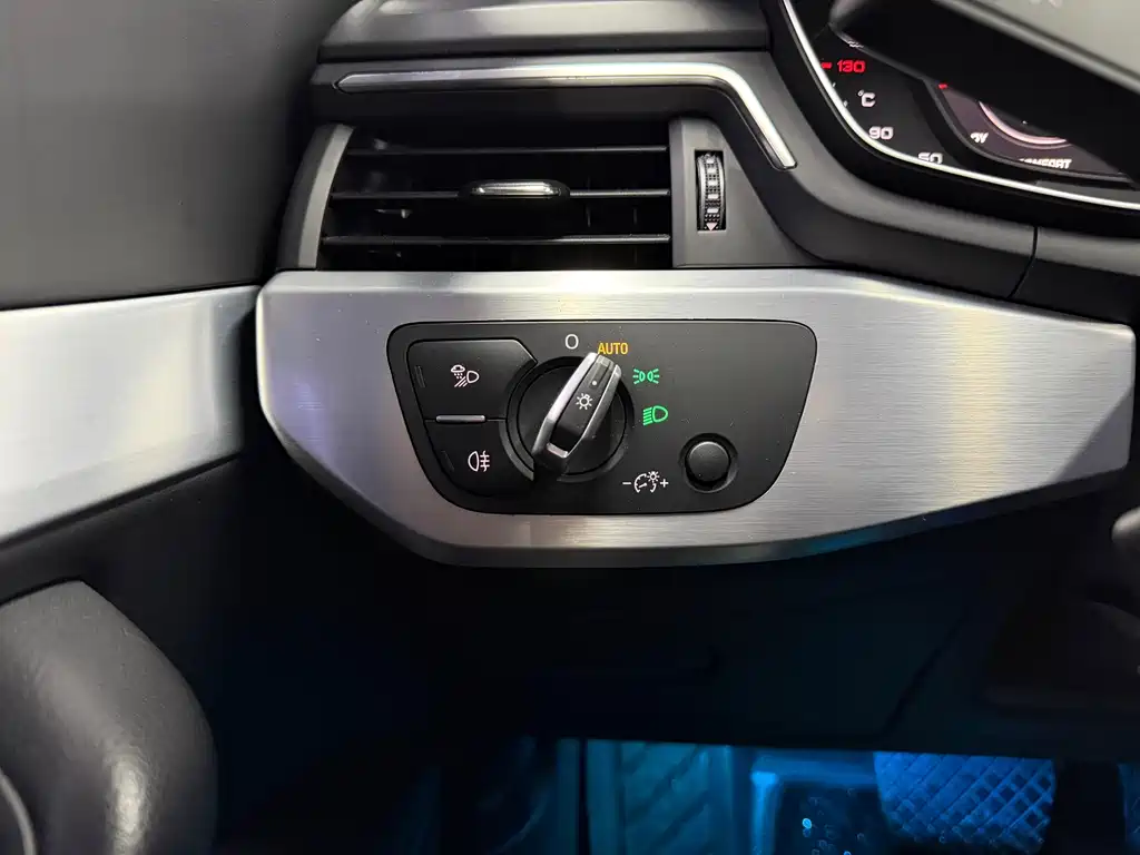 Audi Audi A4L 2019 40 TFSI Fashion Edition国VI 2019 - thumbnail 17