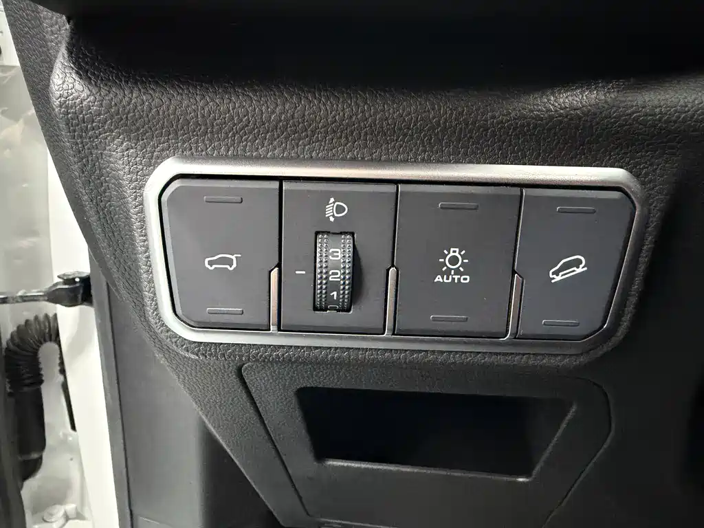 Haval Haval H6 2024 1.5T Two-Wheel Drive Max 2024 - thumbnail 13