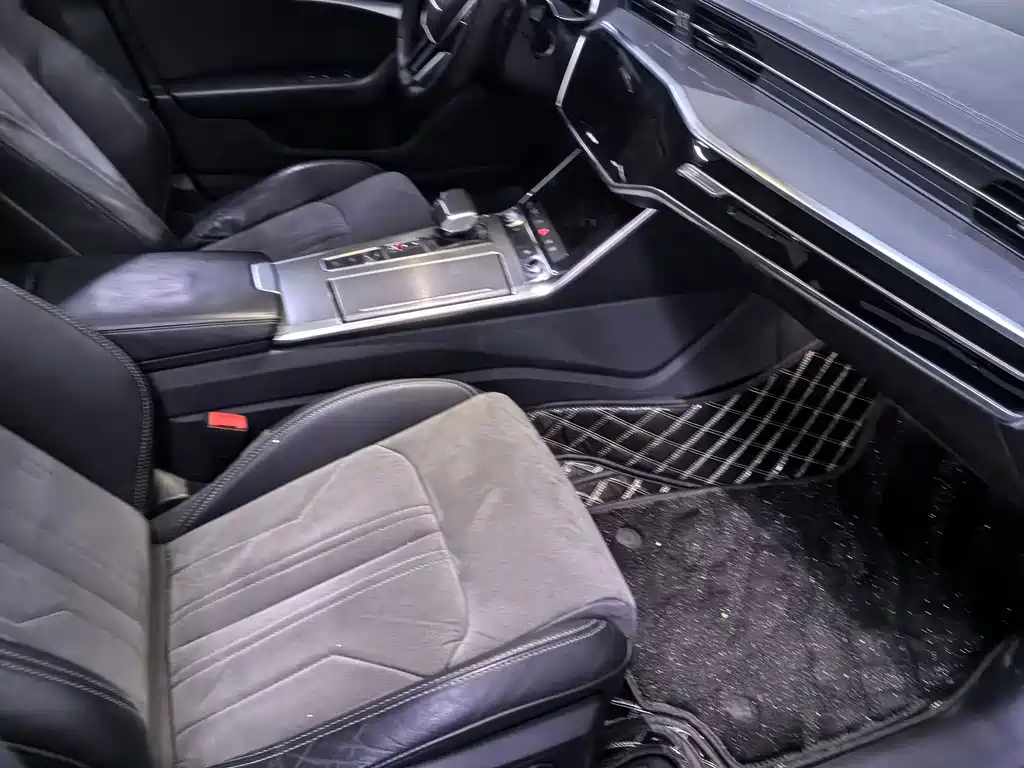 Audi Audi A6L 2019 45 TFSI Premium Dynamic Edition 2019 - thumbnail 2