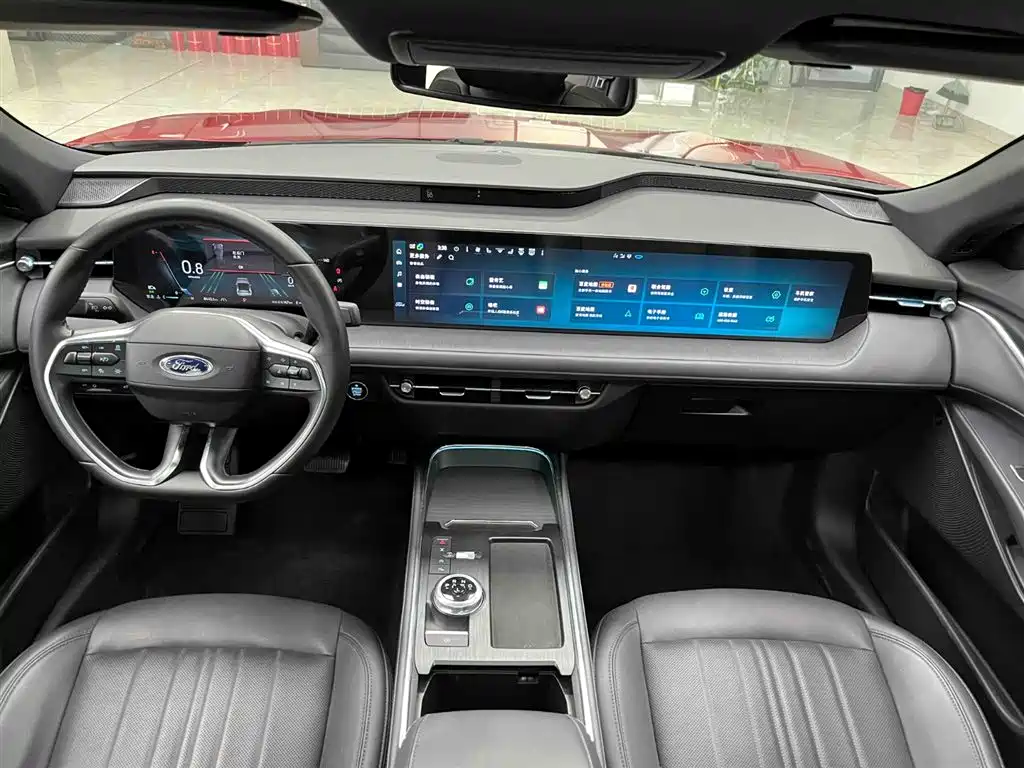Ford Mondeo 2025 2.0T EcoBoost Ultimate 2024 - thumbnail 2