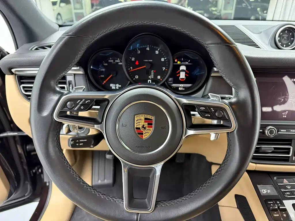Porsche Porsche Macan 2018 Macan 2.0T 2019 - thumbnail 4