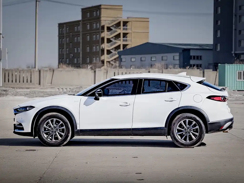 Mazda Mazda CX-4 2021 2.0L Automatic 2WD Skyactive Version 2023 - thumbnail 8