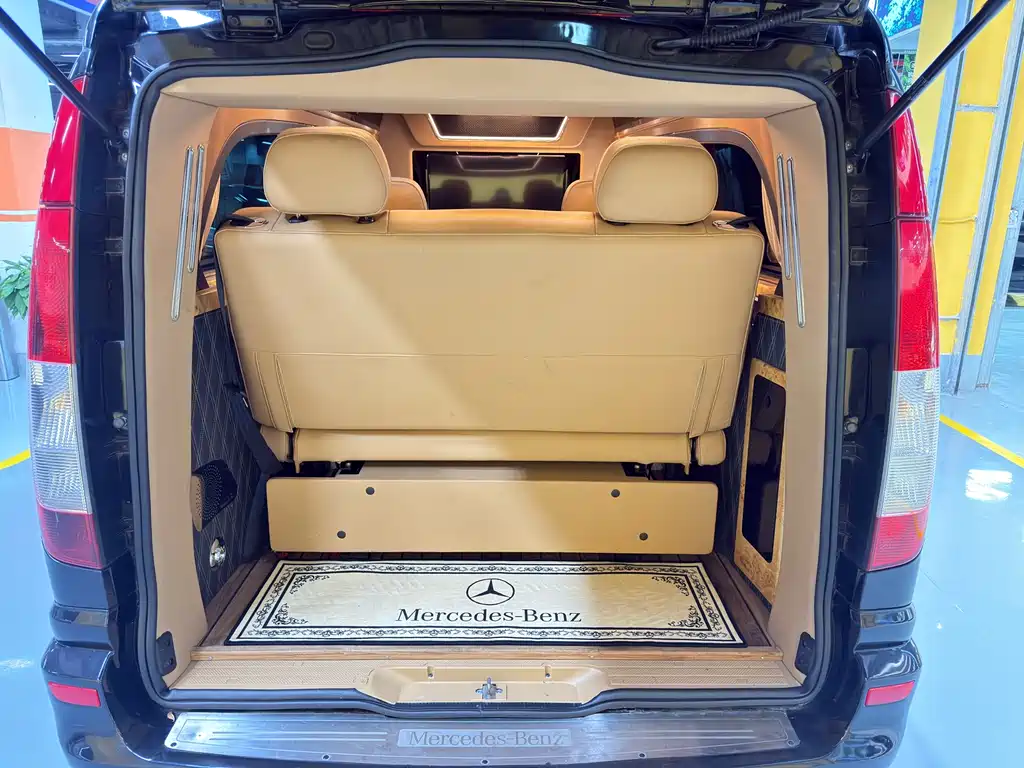 Mercedes-Benz Viano 2013 3.0L Elite Edition 2016 - thumbnail 21