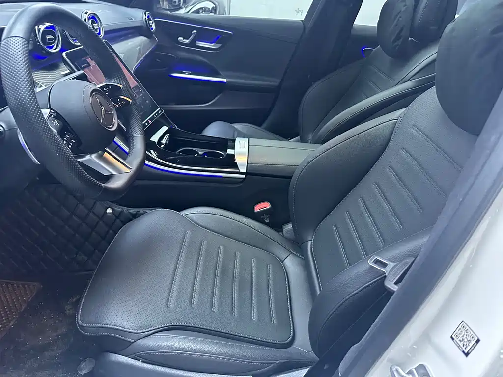 Mercedes-Benz Mercedes-Benz C-Class 2025 C 260 L Sport Edition 2025 - thumbnail 4