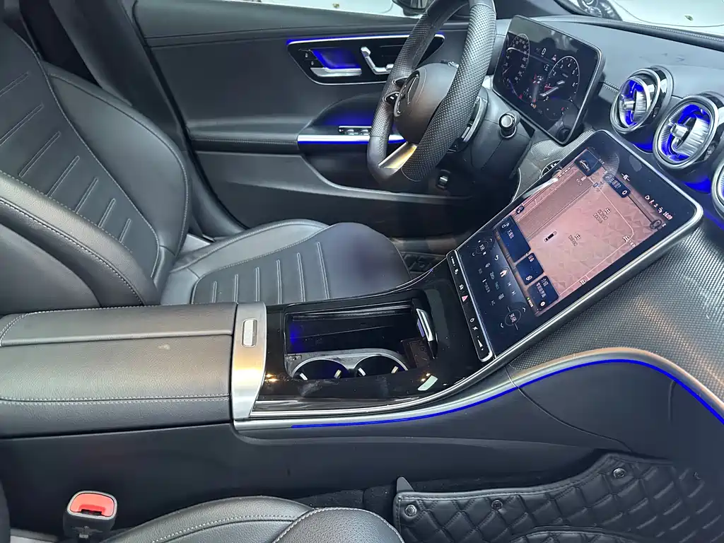 Mercedes-Benz Mercedes-Benz C-Class 2025 C 260 L Sport Edition 2025 - thumbnail 17