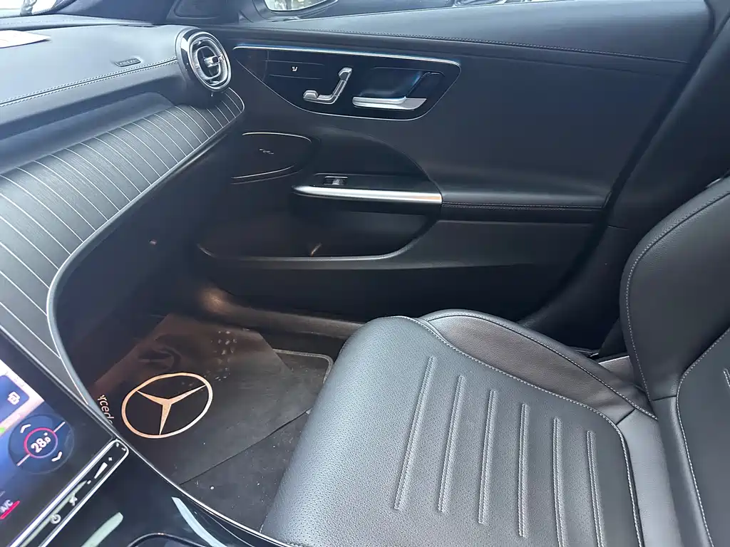 Mercedes-Benz Mercedes-Benz C-Class 2024 Model Year Facelift 2 C 260 L Sport Edition 2023 - thumbnail 7