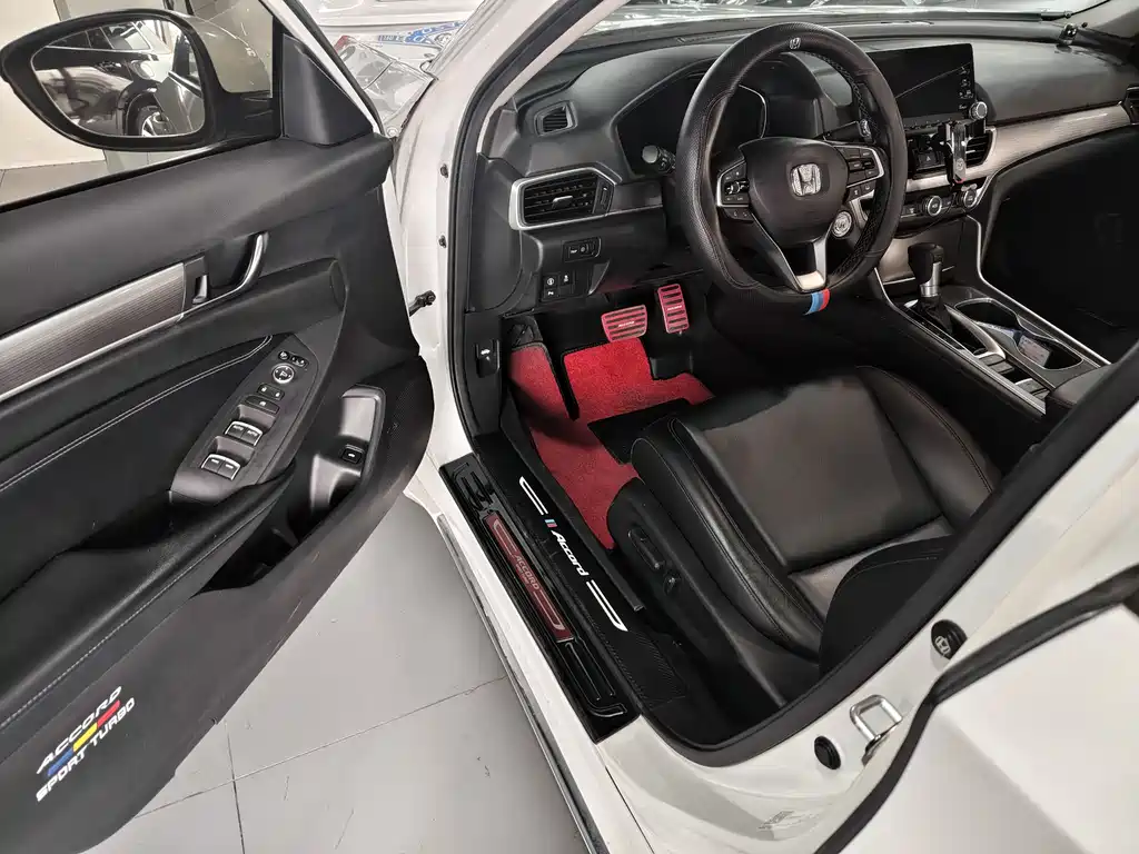 Honda Honda Accord 2018 260TURBO Luxury Edition China V 2019 - thumbnail 4