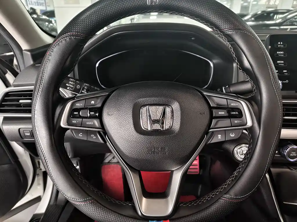 Honda Honda Accord 2018 260TURBO Luxury Edition China V 2019 - thumbnail 7