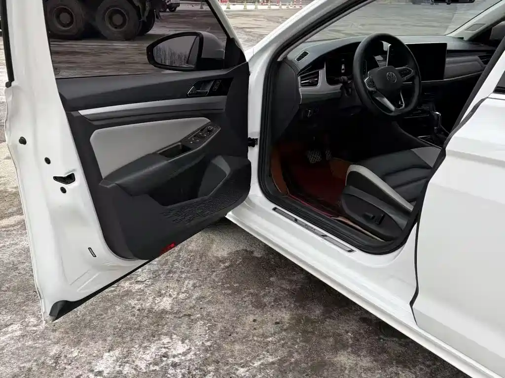 Volkswagen Bora 2023 280TSI DSG Premium Edition 2022 - thumbnail 9