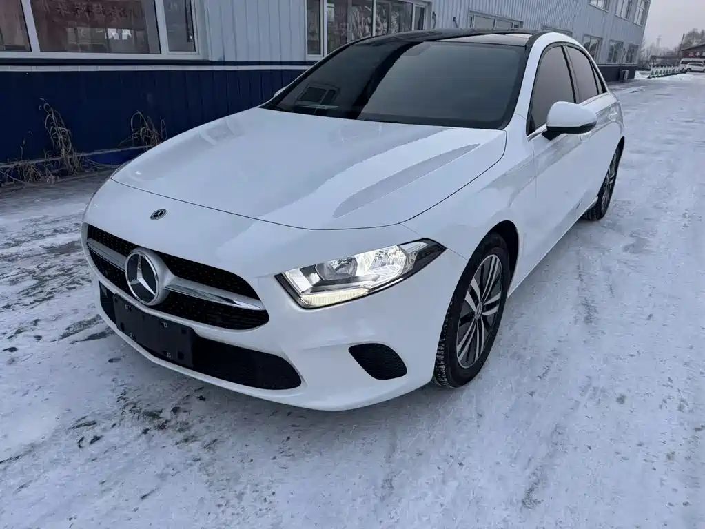 Mercedes-Benz Mercedes-Benz A-Class 2023 A 180 L 2023