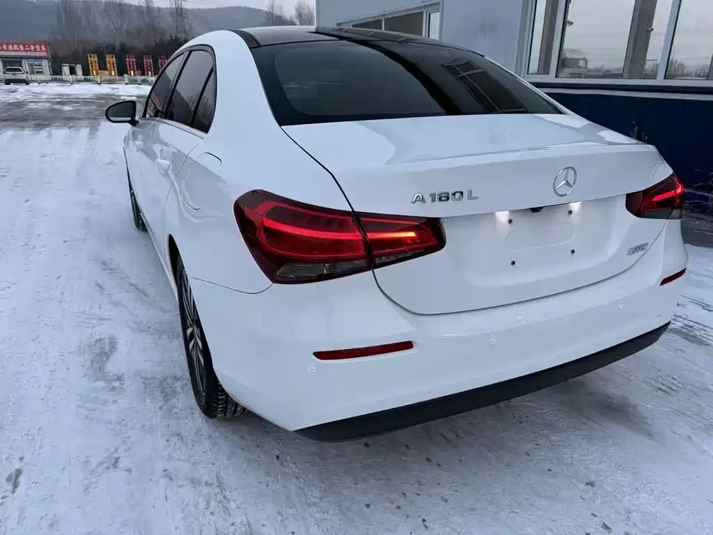 Mercedes-Benz Mercedes-Benz A-Class 2023 A 180 L 2023 - thumbnail 6