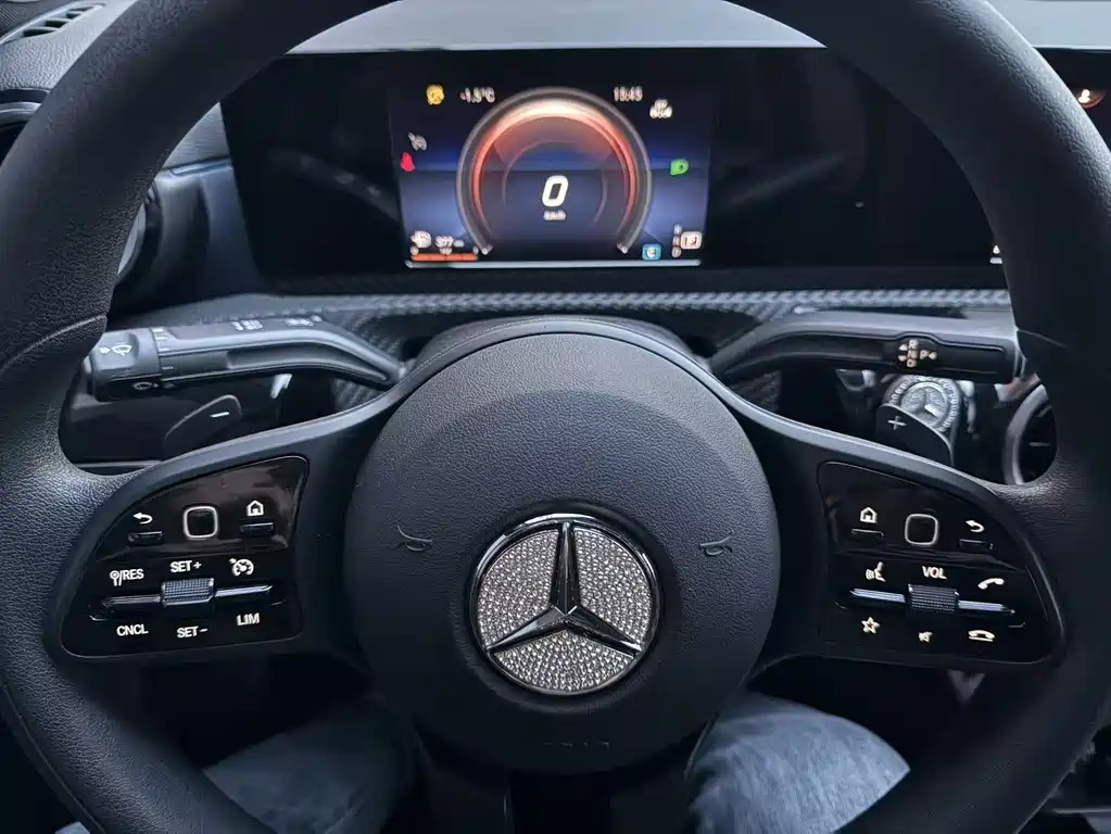 Mercedes-Benz Mercedes-Benz A-Class 2023 A 180 L 2023 - thumbnail 22