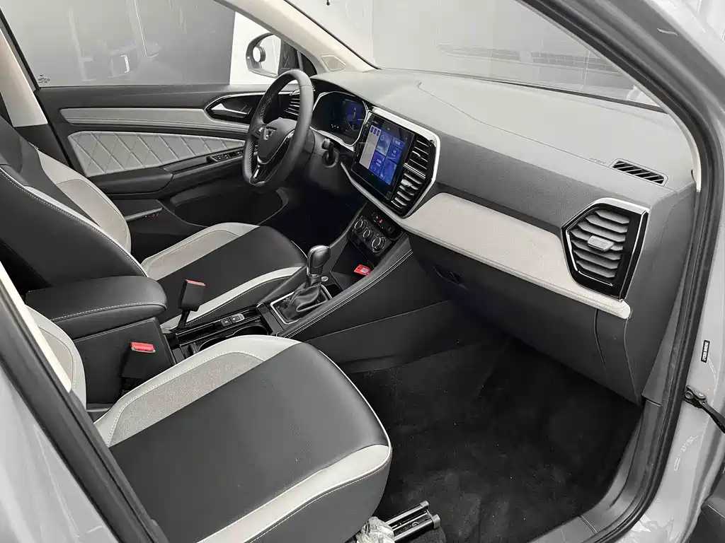 Jetta Jetta VS7 2022 280TSI Automatic Premium Comfort Edition 2023 - thumbnail 9