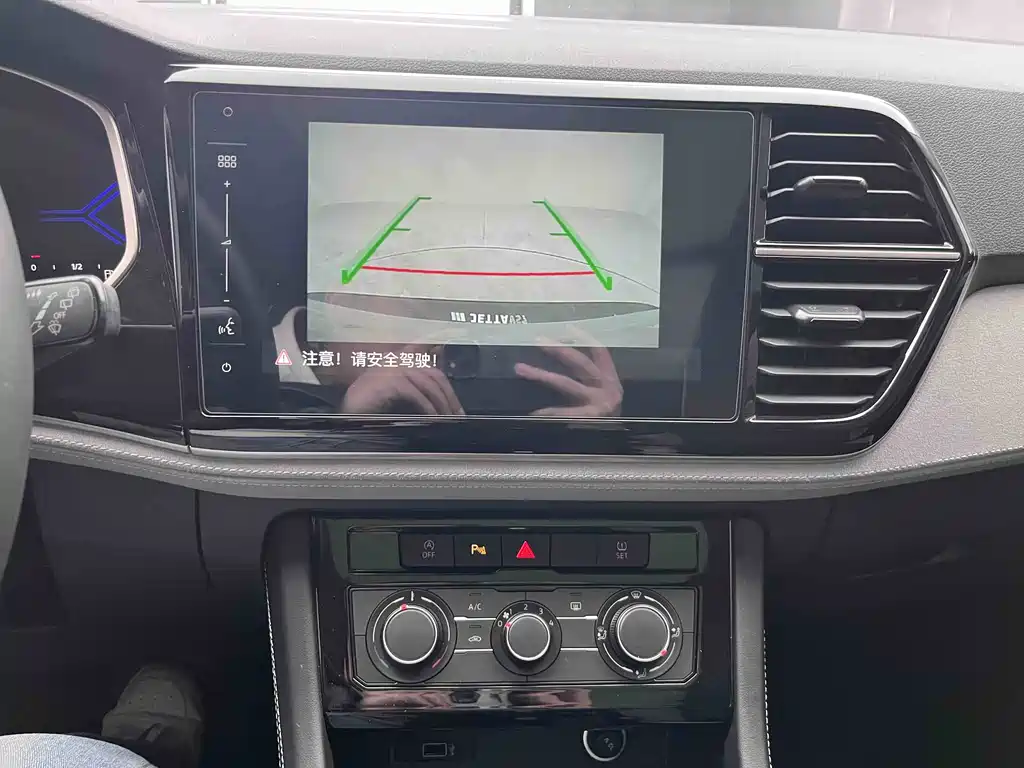 Jetta Jetta VS7 2022 280TSI Automatic Premium Comfort Edition 2023 - thumbnail 12