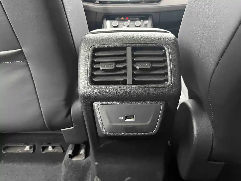 Jetta Jetta VS7 2022 280TSI Automatic Premium Comfort Edition 2023 - thumbnail 19
