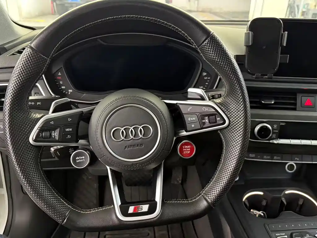 Audi Audi A4L 2017 Plus 45 TFSI quattro Fashion Edition 2017 - thumbnail 5
