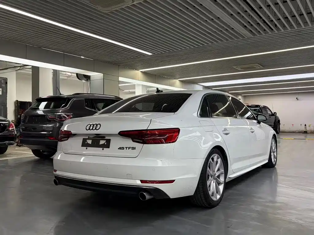 Audi Audi A4L 2017 Plus 45 TFSI quattro Fashion Edition 2017 - thumbnail 12