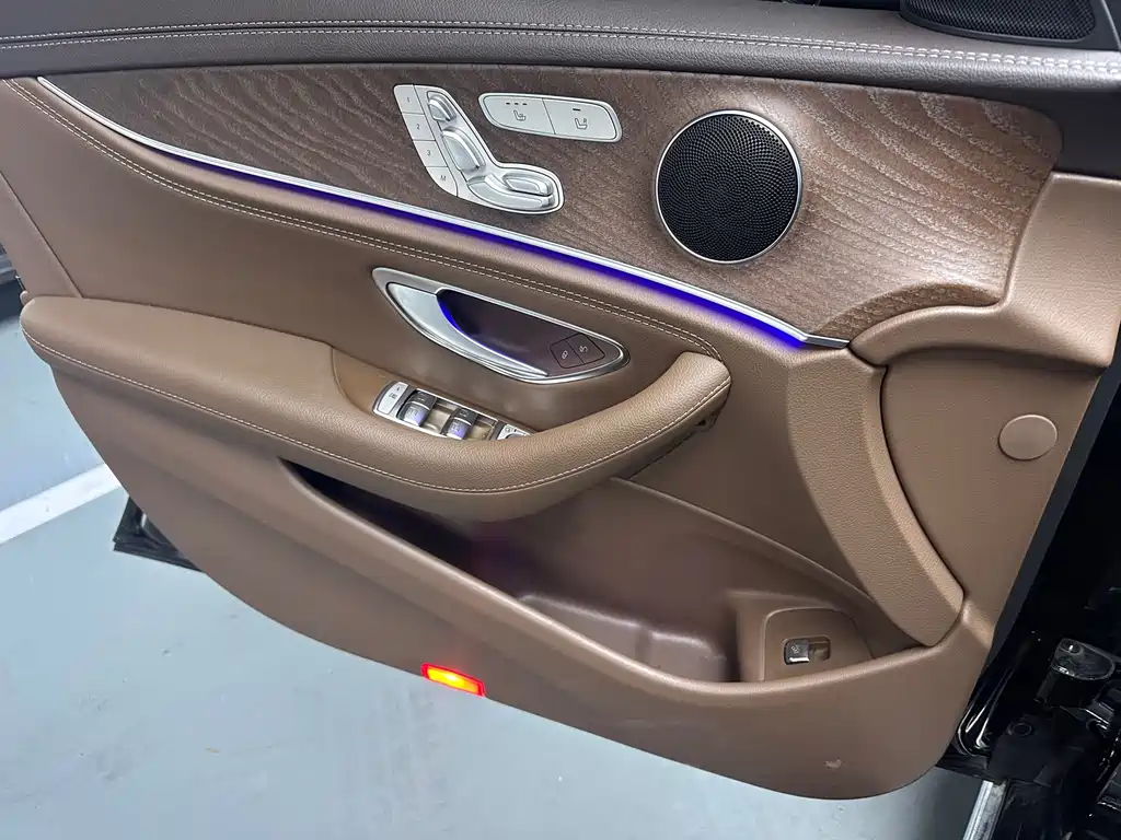Mercedes-Benz Mercedes-Benz E-Class 2023 E 300 L Sport Fashion Edition 2023 - thumbnail 9