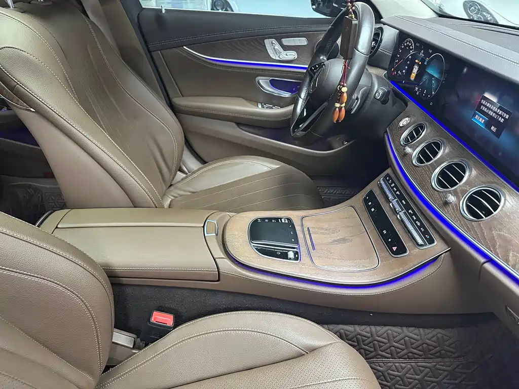 Mercedes-Benz Mercedes-Benz E-Class 2023 E 300 L Sport Fashion Edition 2023 - thumbnail 17