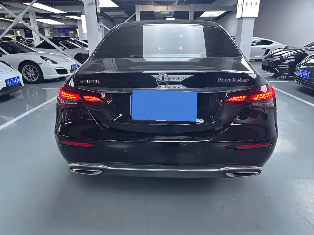 Mercedes-Benz Mercedes-Benz E-Class 2023 E 300 L Sport Fashion Edition 2023 - thumbnail 18