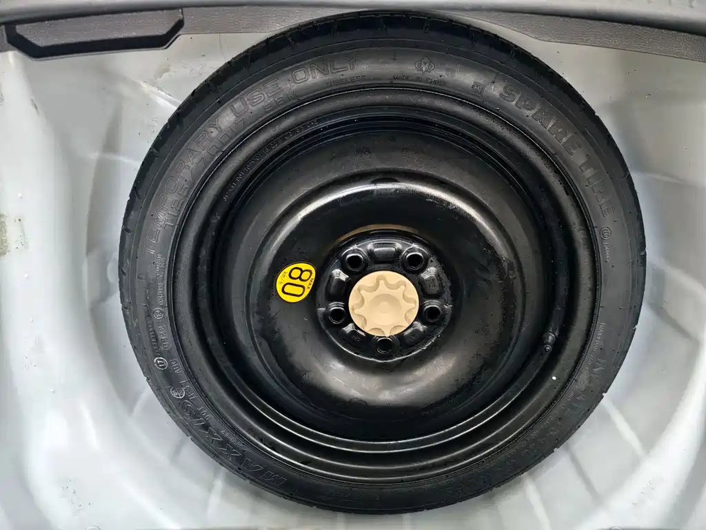 Toyota Toyota Corolla 2021 1.2T S-CVT Premium Plus Edition 2022 - thumbnail 2