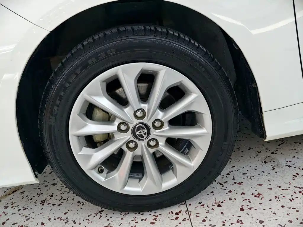 Toyota Toyota Corolla 2021 1.2T S-CVT Premium Plus Edition 2022 - thumbnail 4