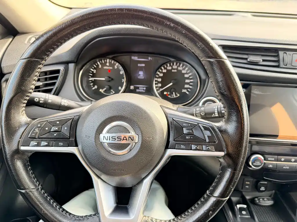 Nissan Nissan X-Trail 2021 2.0L CVT 2WD XL ITS Comfort Commemorative Edition 2021 - thumbnail 14
