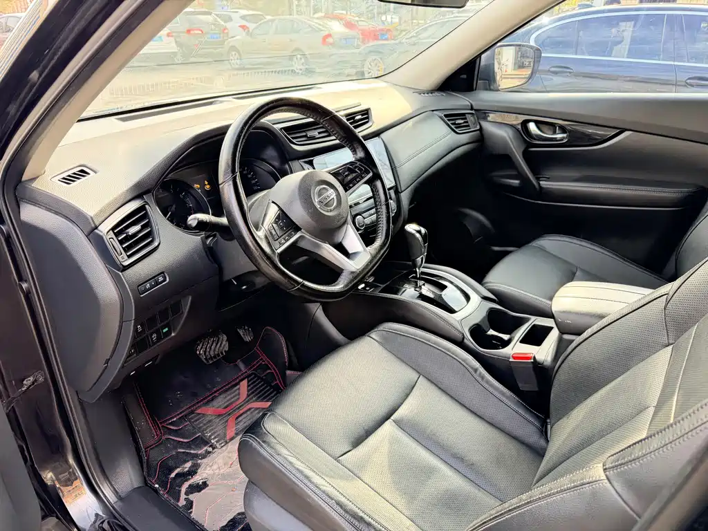 Nissan Nissan X-Trail 2021 2.0L CVT 2WD XL ITS Comfort Commemorative Edition 2021 - thumbnail 3
