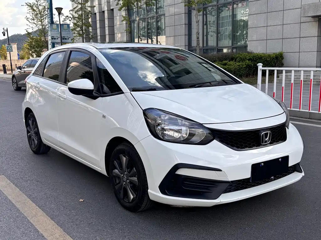 Honda Honda Fit 2022 1.5L CVT Premium with Sunroof 2022