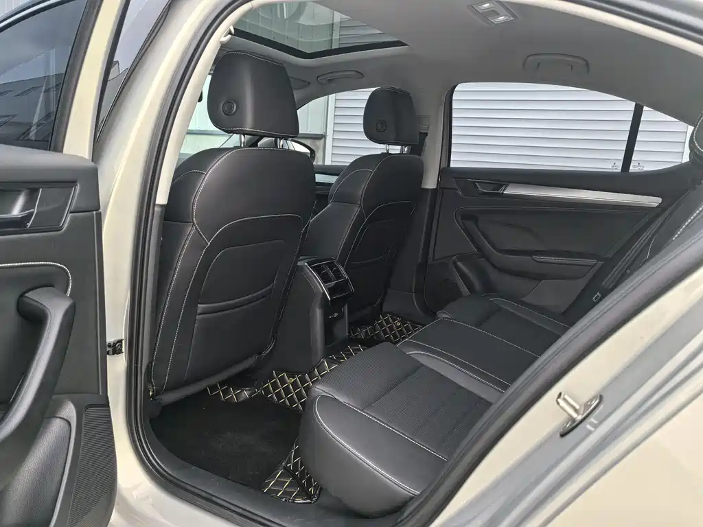 Skoda Škoda Superb 2023 Facelift TSI280 DSG Premium Edition 2023 - thumbnail 9